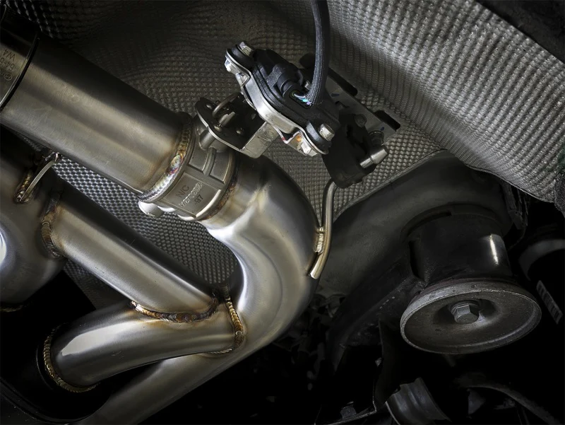 aFe MACH Force-Xp 3.5in. 304 SS C/B Exhaust System 15-18 BMW X5 M (F85) V8-4.4L (tt) - Black Tip - Image 4