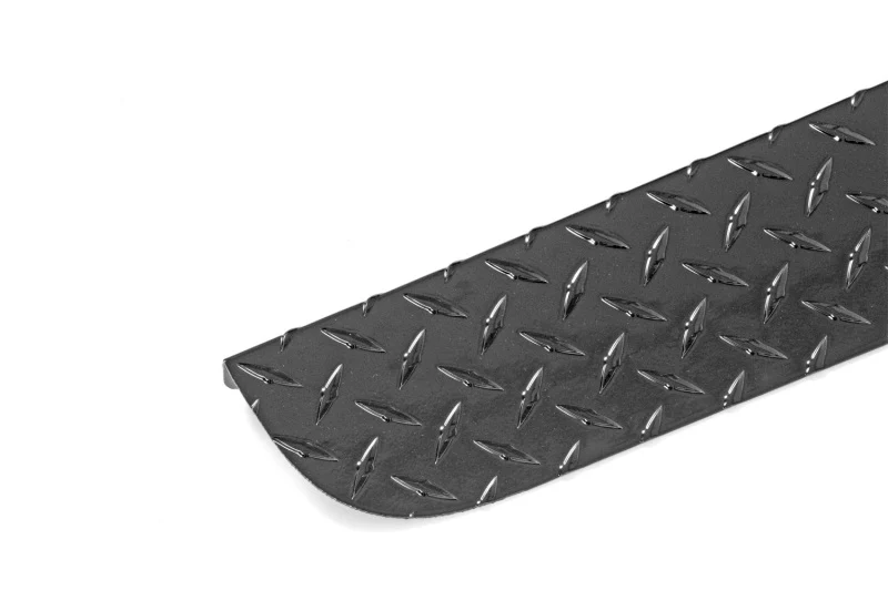 Deezee 07-13 Chevrolet Silverado/Sierra Tailgate Protector Cap Black-Tread - Image 3