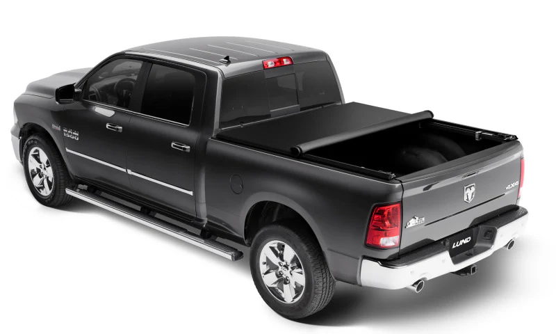Lund 02-17 Dodge Ram 1500 (6.5ft. Bed) Genesis Elite Roll Up Tonneau Cover - Black - Image 7