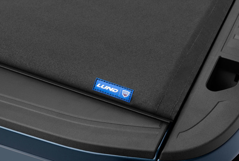 Lund 07-17 Chevy Silverado 1500 (6.5ft. Bed) Genesis Elite Roll Up Tonneau Cover - Black - Image 13