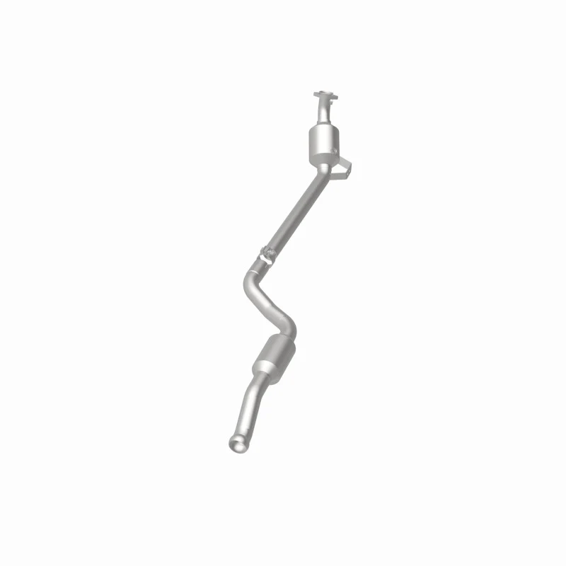 Magnaflow 10-12 GLK350 V6 3.5 OEM Underbody Direct Fit Converter - Image 3