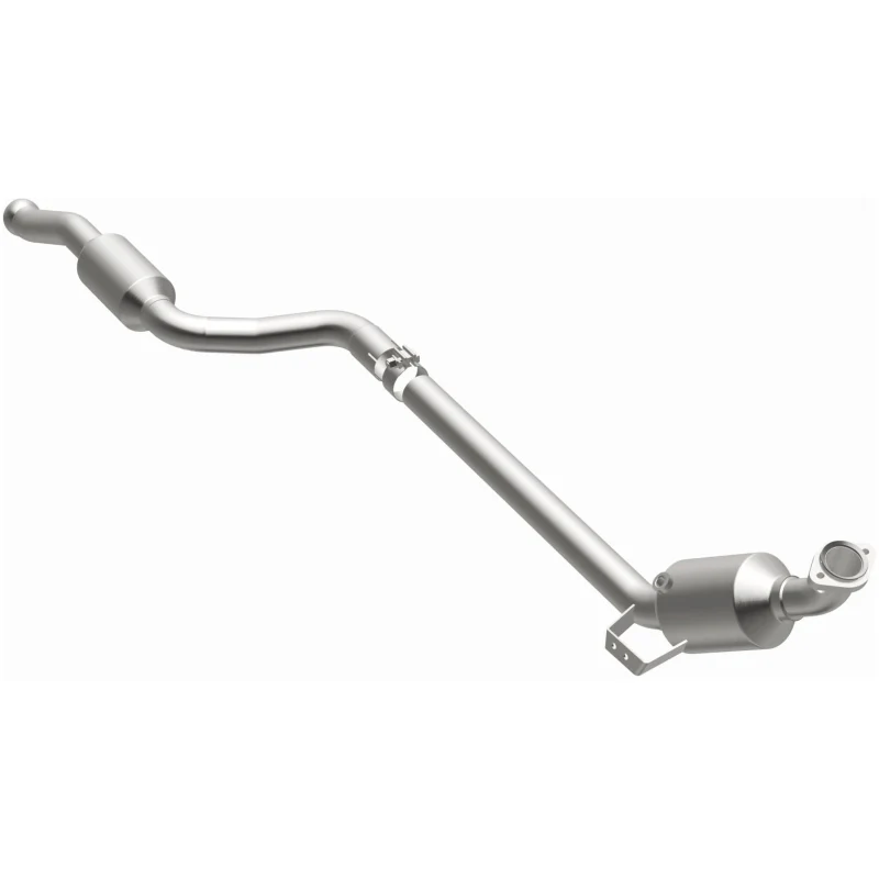 Magnaflow 10-12 GLK350 V6 3.5 OEM Underbody Direct Fit Converter - Image 34