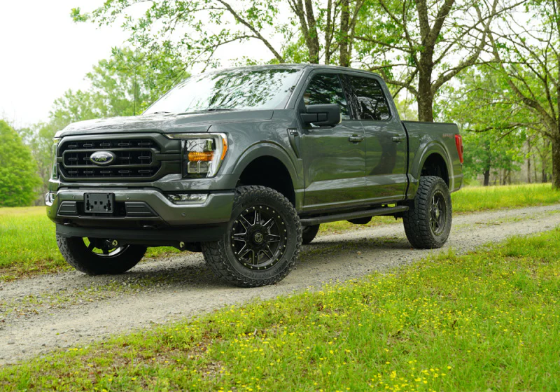 Superlift 2021 Ford F-150 4WD 6in Lift Kit w/Fox 2.0 Rear Shocks - Image 3