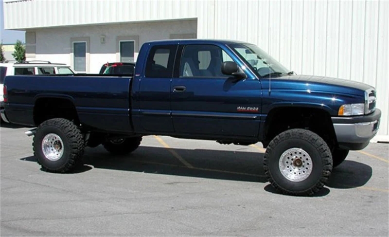 Tuff Country 00-01 Dodge Ram 1500 4x4 4.5in Arm Lift Kit (SX8000 Shocks) - Image 3