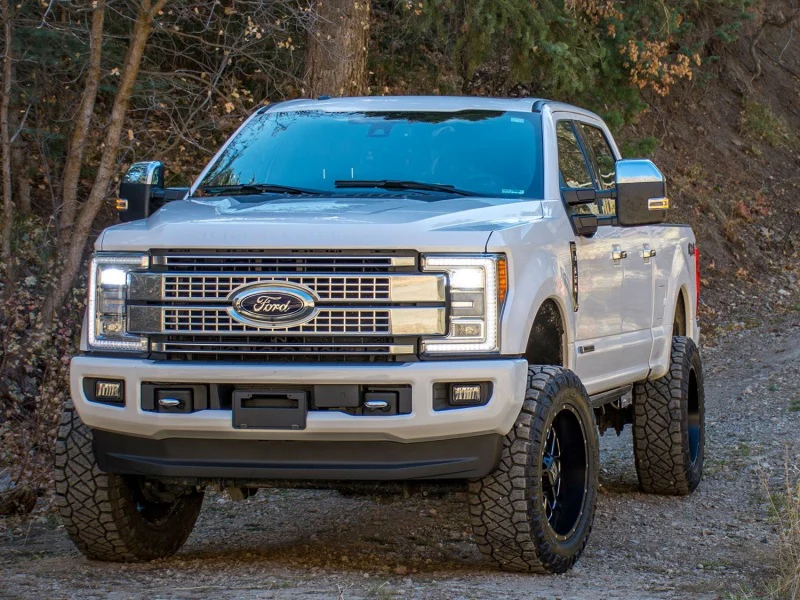Tuff Country 17-22 Ford F-250 / F-350 Super Duty 4X4 w/Gas 4in Performance Lift Kit L (SX8000) - Image 3