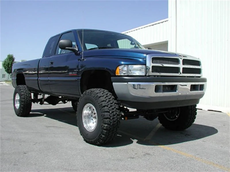 Tuff Country 94-99 Dodge Ram 2500 4x4 4.5in Lift Kit (w/Factory Overloads SX8000 Shocks) - Image 2