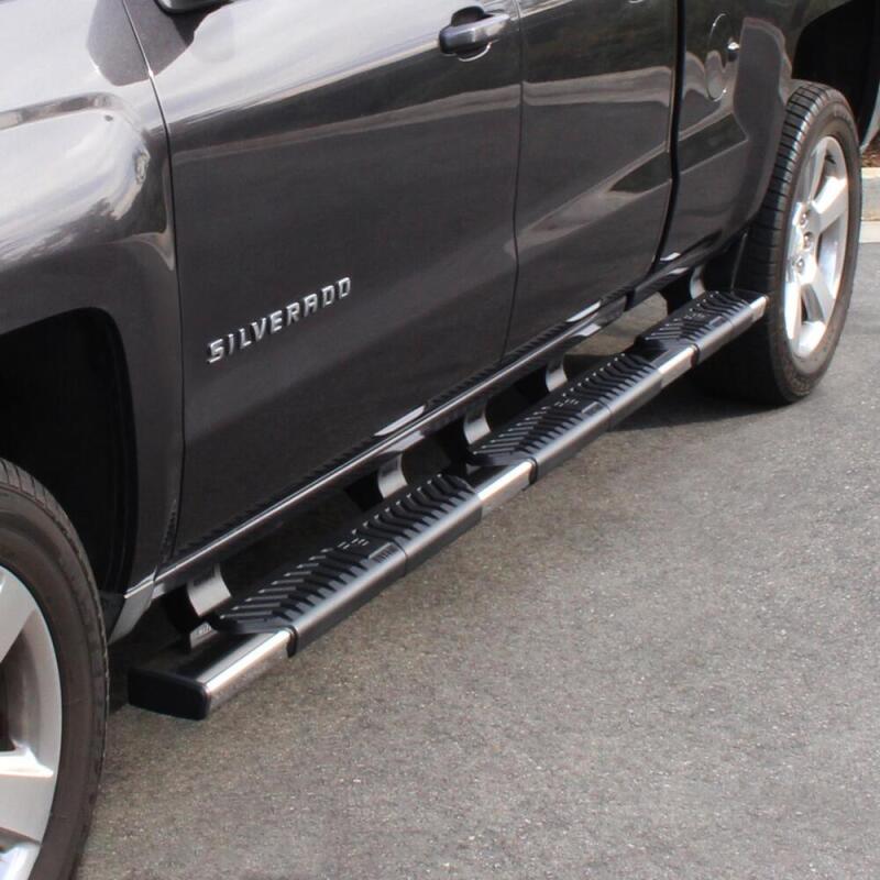 Westin 07-18 Chevrolet Silverado 1500 CC 6.5ft Bed R5 M-Series W2W Nerf Step Bars - Blk - Image 2