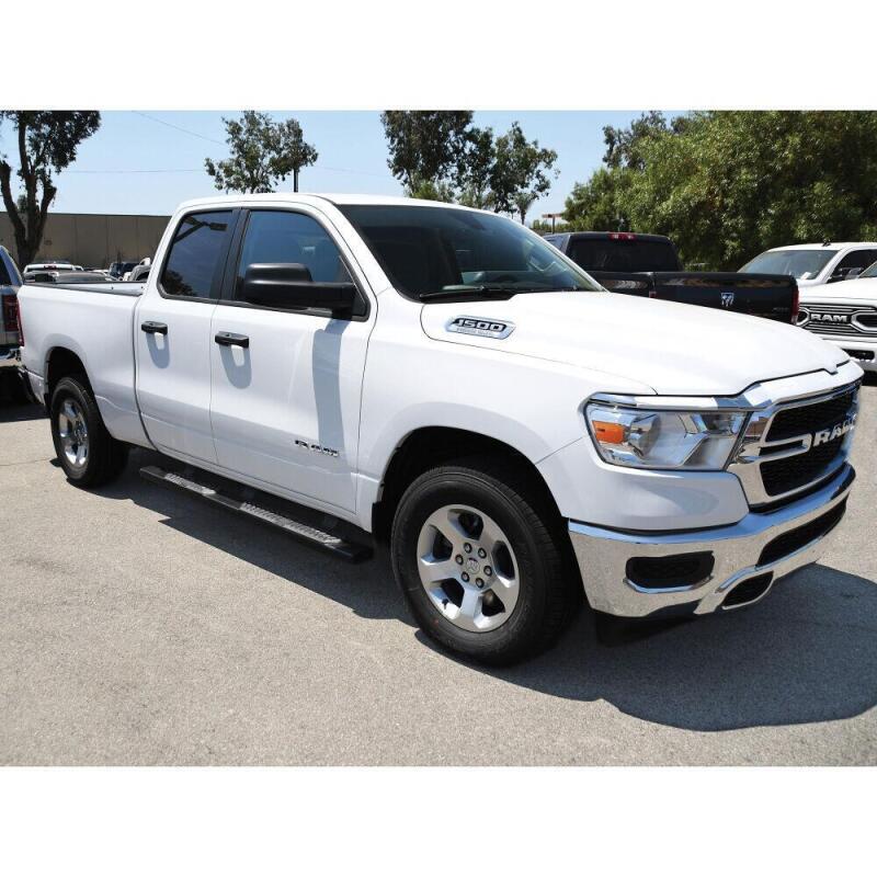 Westin 19-20 Ram 1500 Quad Cab (Excl 2019 Ram 1500 Classic) R5 Nerf Step Bars - Black - Image 2