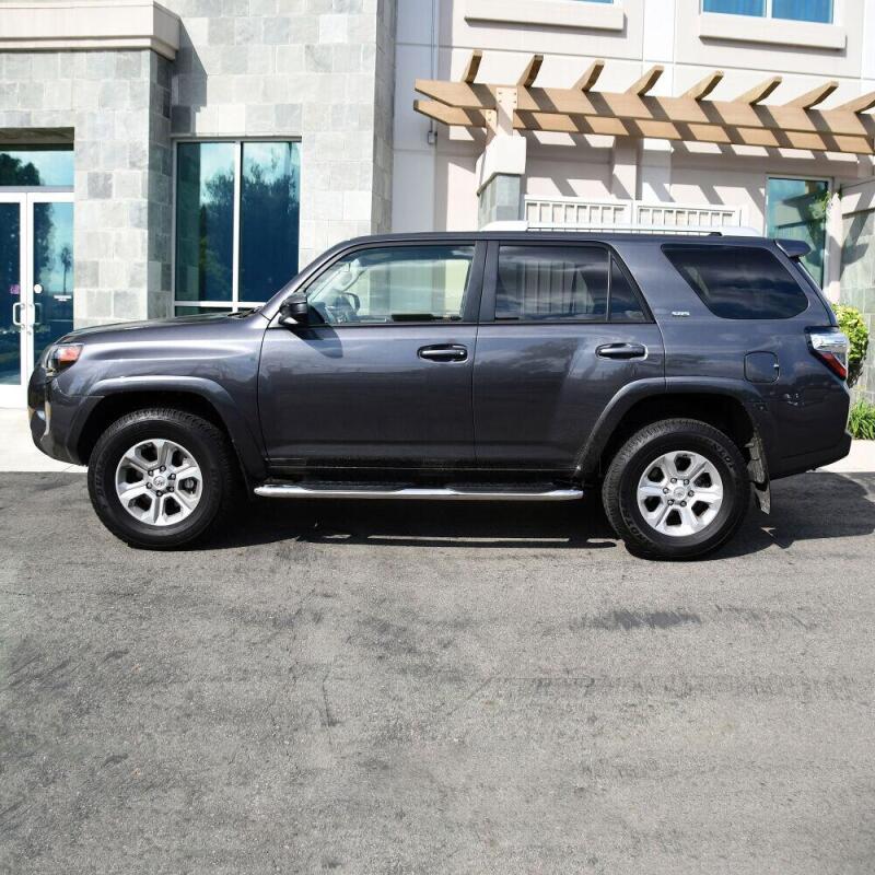 Westin 2014-2017 Toyota 4Runner SR5 PRO TRAXX 4 Oval Nerf Step Bars - SS - Image 2